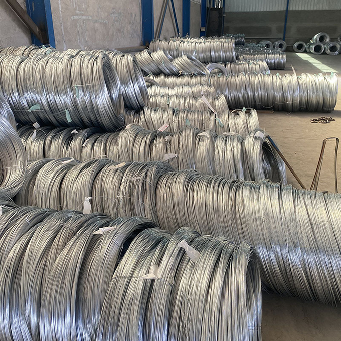 catégorie 5.5mm Q195 SAE1008 ASTM 1 du fil machine 302 d'acier inoxydable de 2mm